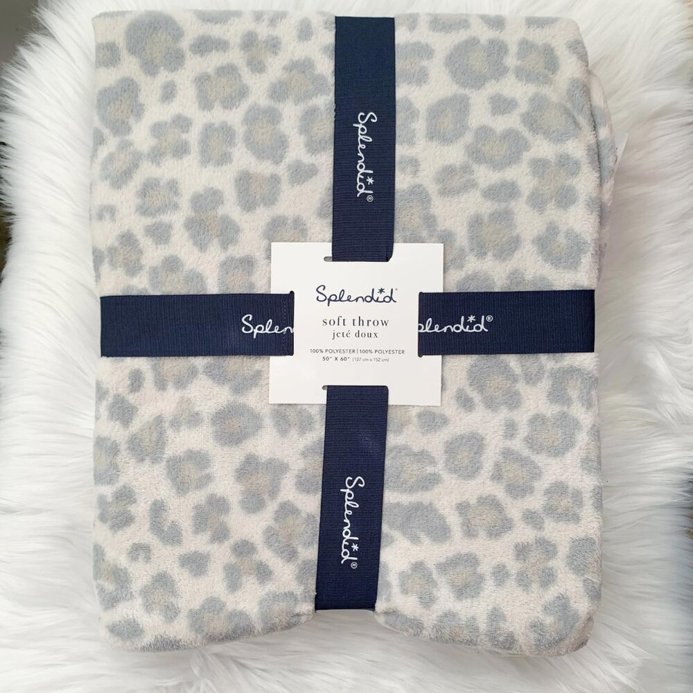 NWT Splendid - Sand gray Leopard plush fleece throw 50 x 60